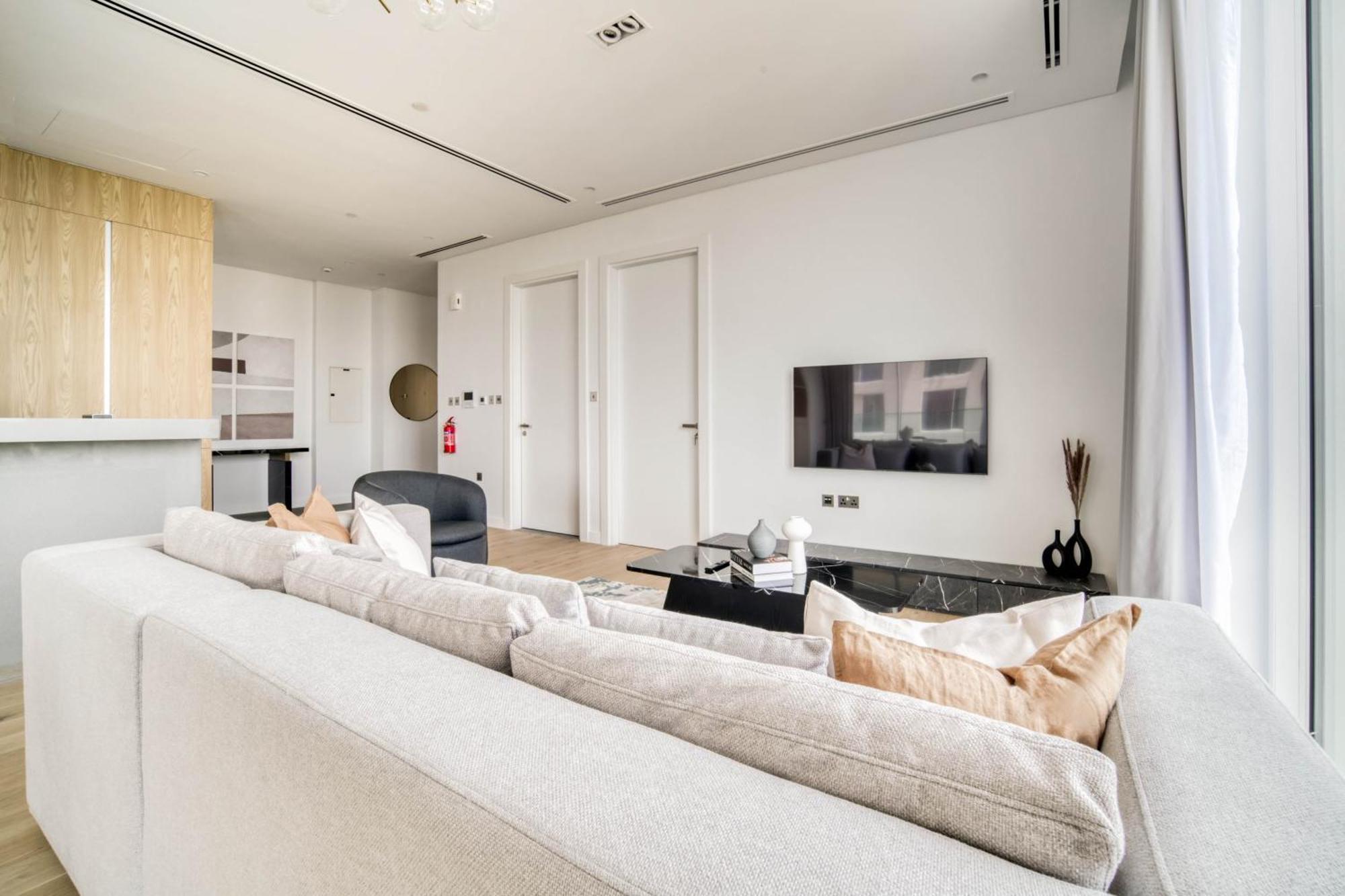 Stella Stays Al-Barari Dubai Room photo